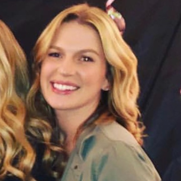 Meet your Posher, Alex - Picture 1 of 1